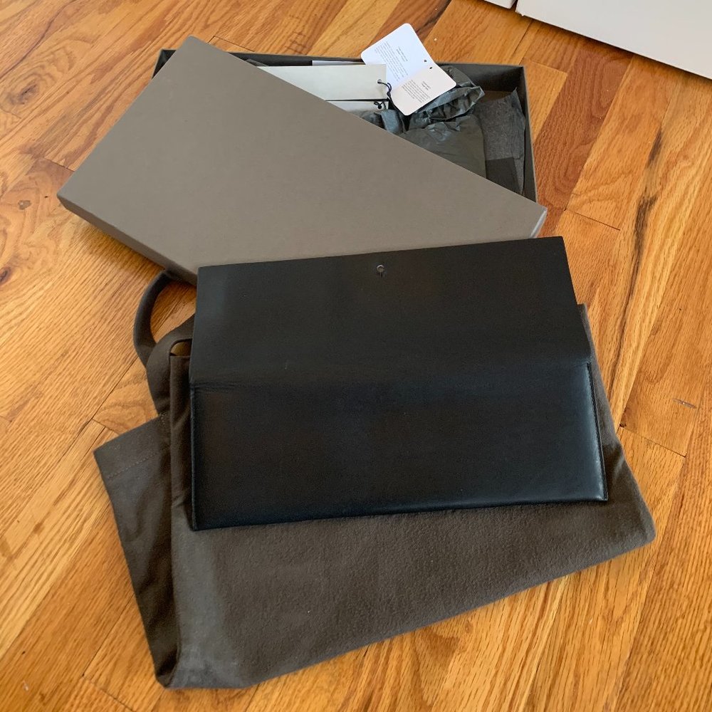 SOLD • RICK OWENS PLINTH F/W13 •  Leather Clutch - Picture 7 of 10